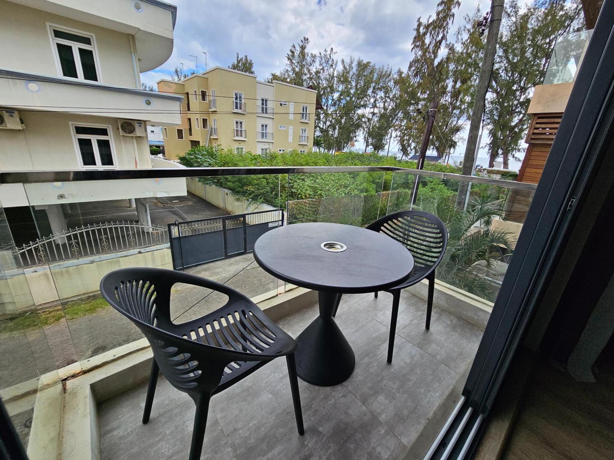 Beachfront Coziness Flic en Flac Bagian luar foto